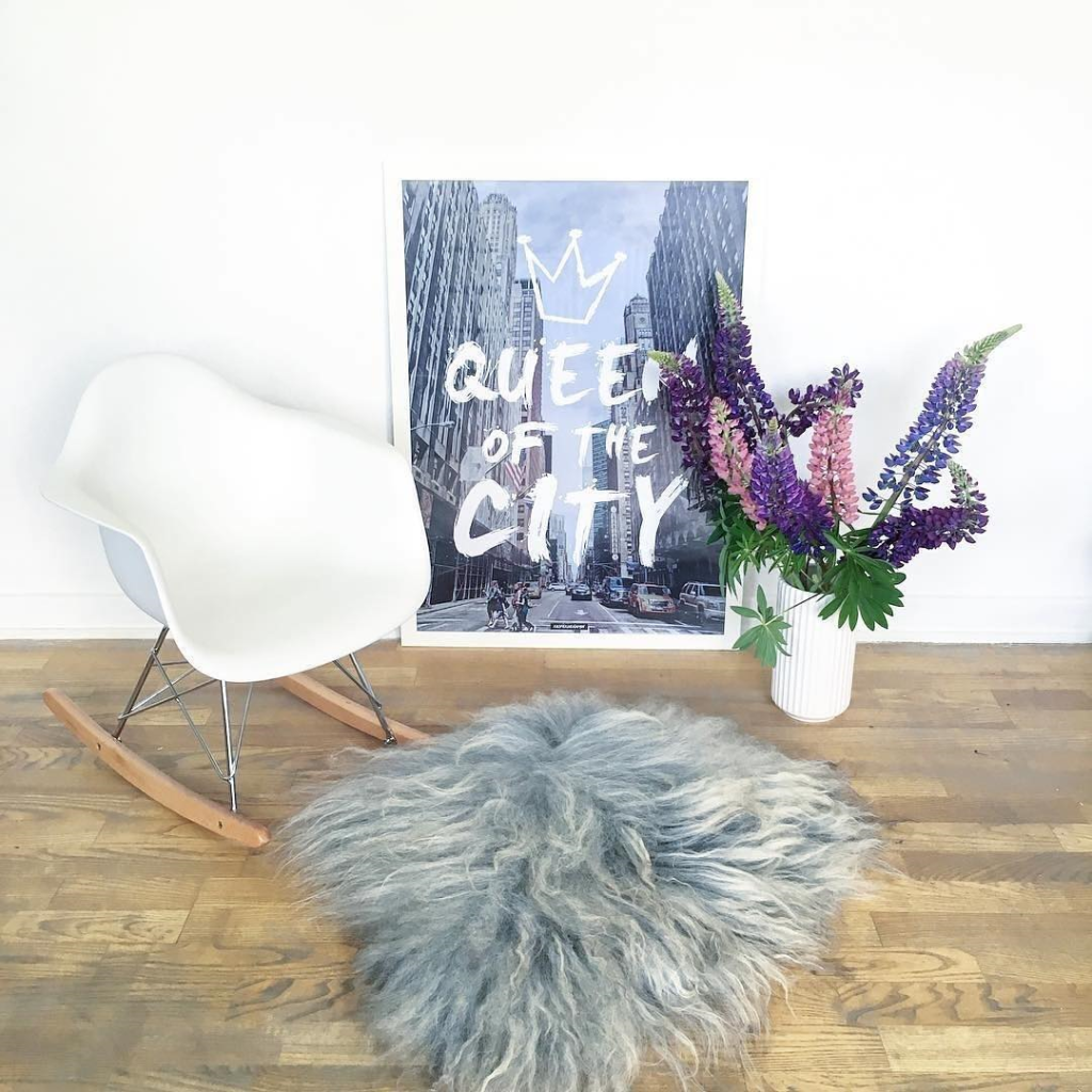 queen-city-grafisk-by-tekst-plakat