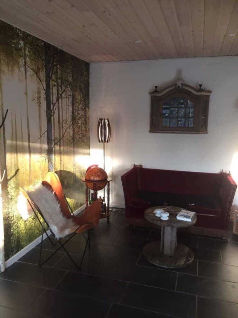 Hjemmefødsel i sofaen